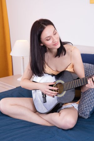 Shirley Mae long hairy pussy on display, teasing lindfingers on guitar — Shirley Mae #1