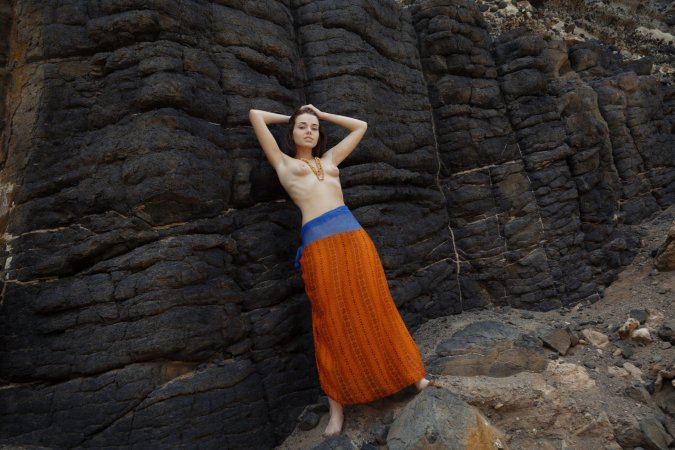 Keira Blue slips out of her tan lines in the secluded forest clearing, sun warmed rock for public voyeur — Keira Blue #2