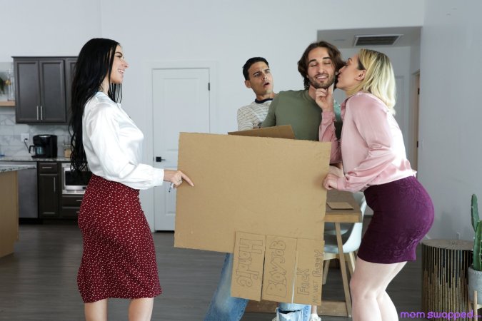 Lily Labeau and Venus Valencia give blowjobs and handies to their stepsons Leo Valentino and Roman Knight — Lily Labeau, Venus Valencia, Leo Valentino & Roman Knight #2
